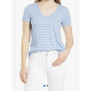 Caslon Rounded V-Neck T-Shirt